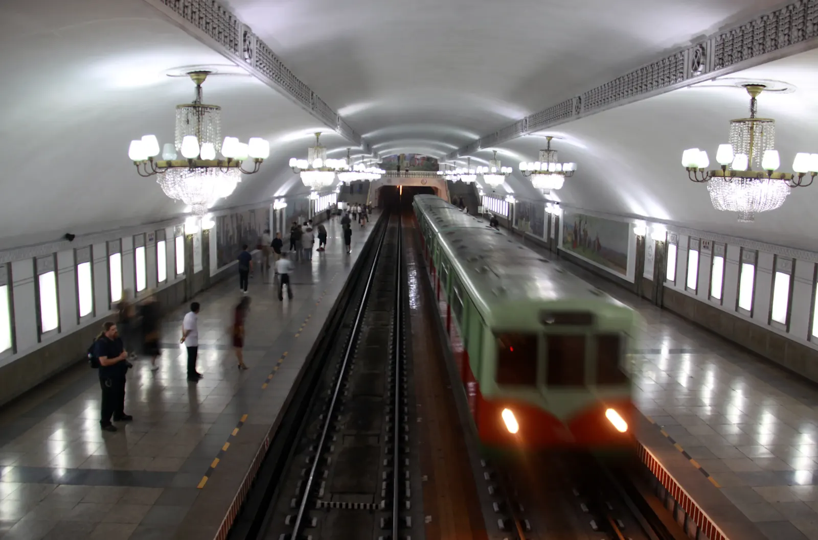 Pyongyang Metro