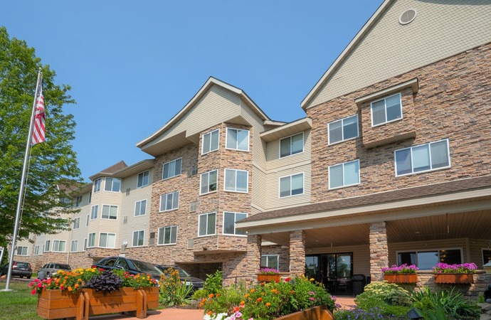 Wickshire Madison & Cannon Rivers Senior Living