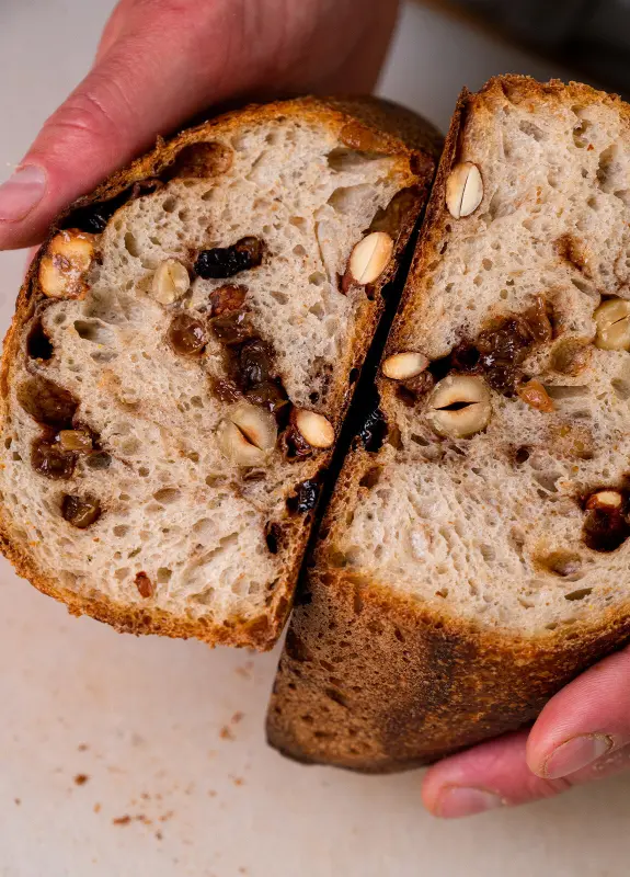 Rye bread with raisins and hazelnuts