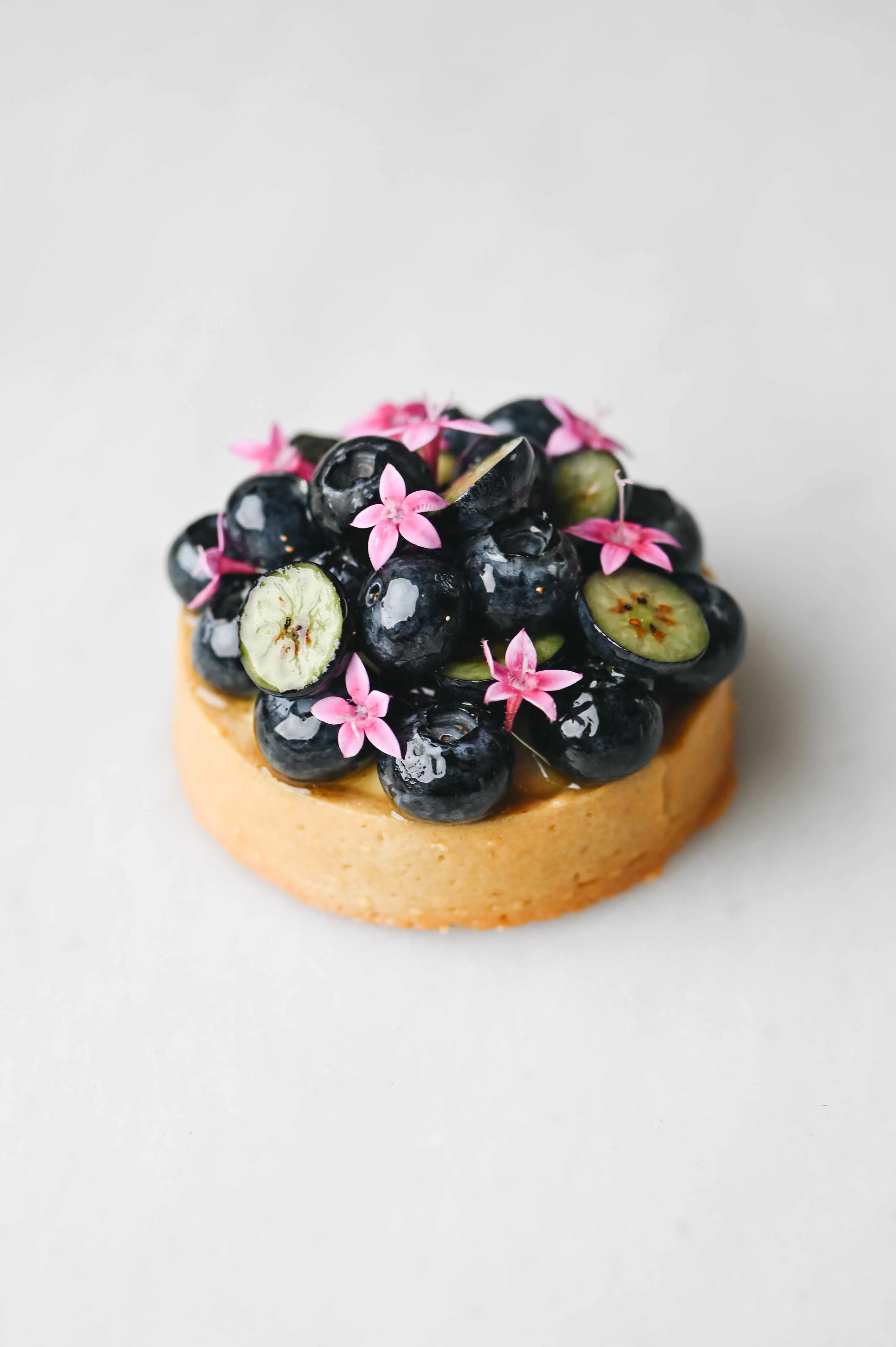 Blueberry & Geranium Mini Tart