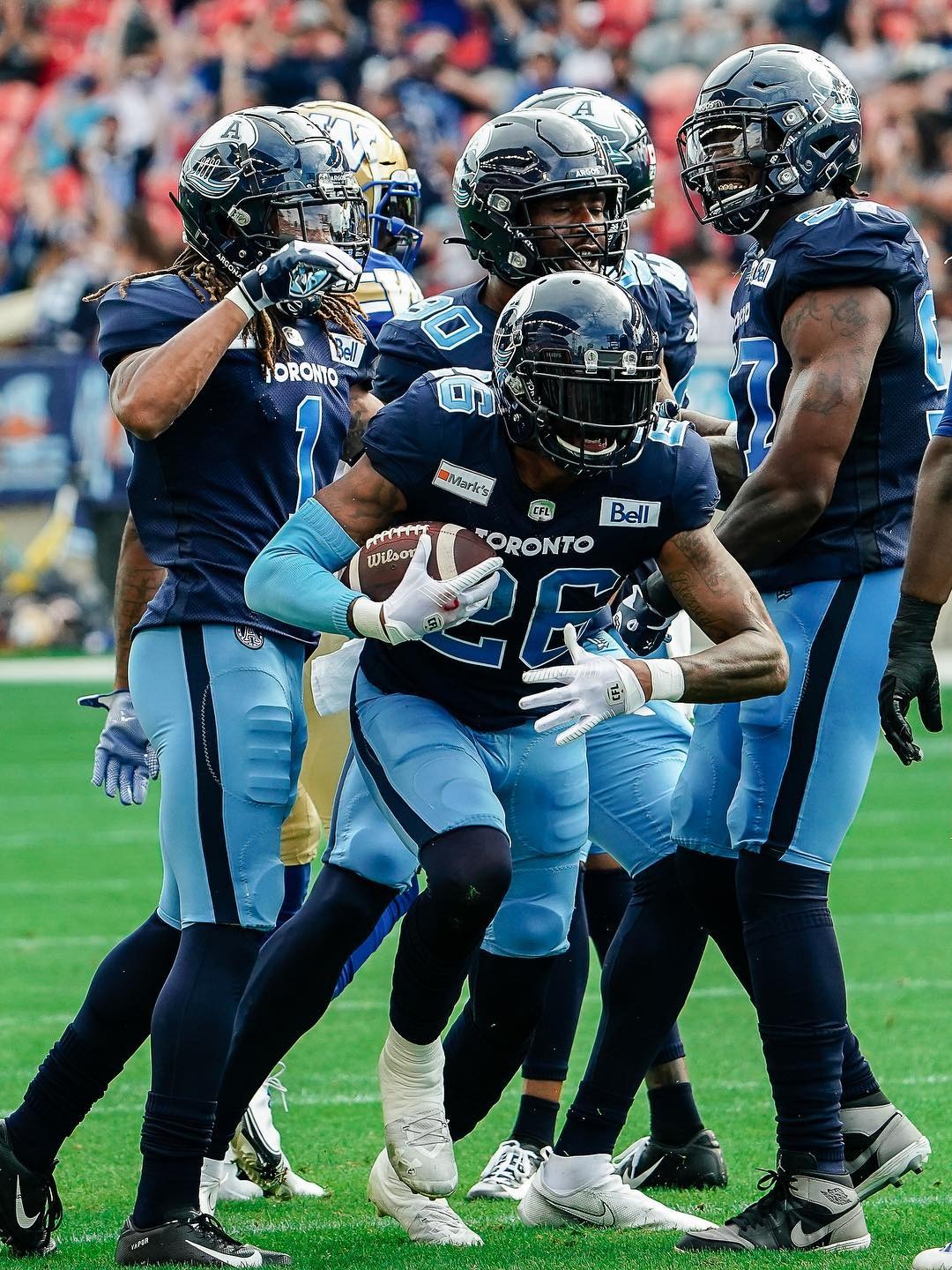 Toronto Argos vs Hamilton Tiger-Cats - Canoo