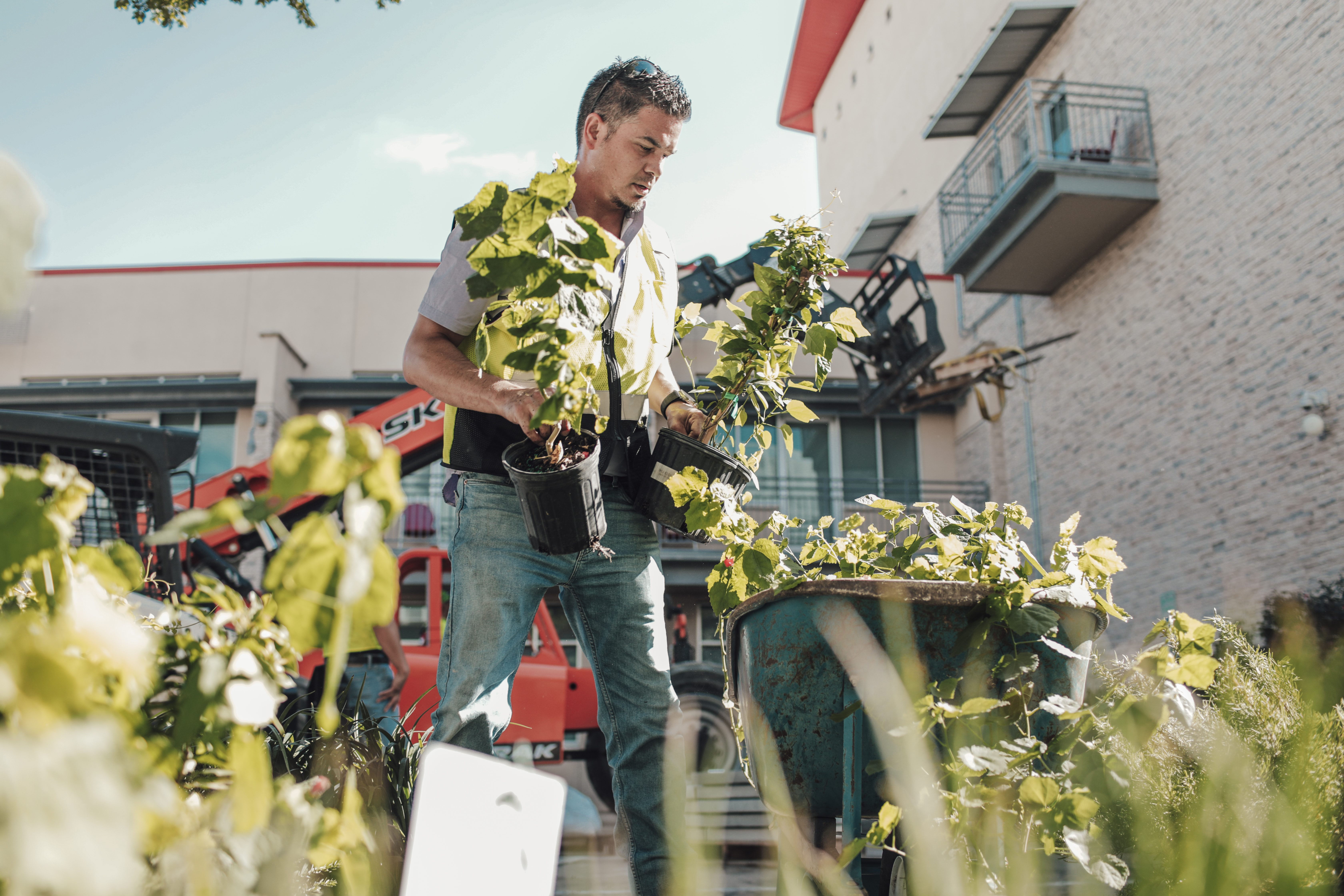 Unimaginable: North by Northwest project gives families at RMH a garden refuge | RMH Image 1