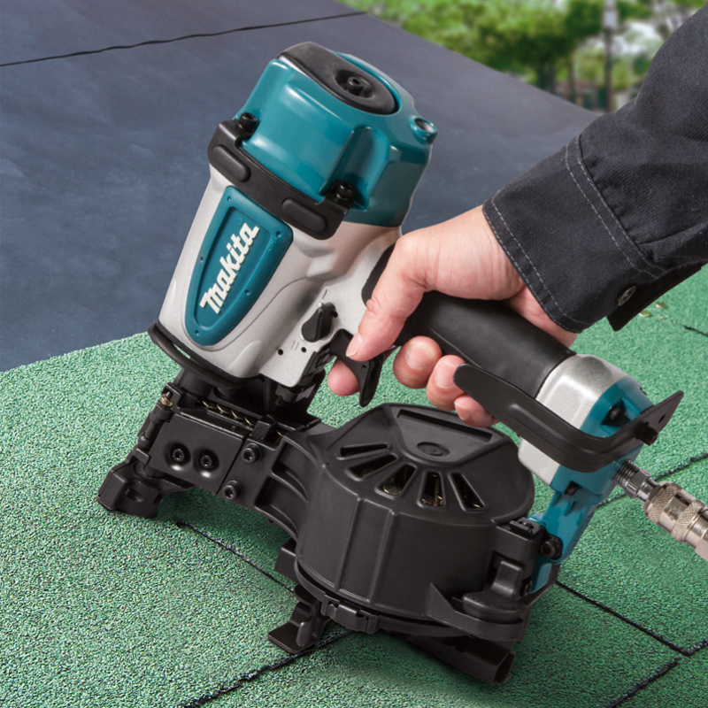 best-roofing-nailer