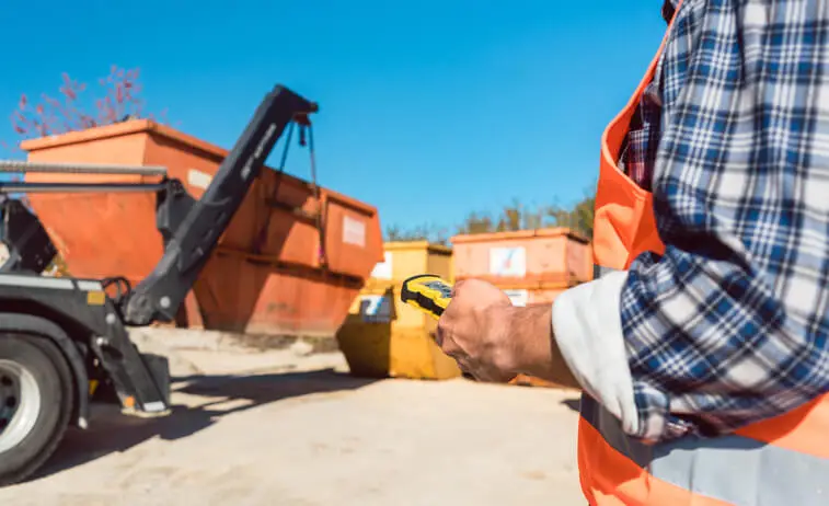 Container auf Baustelle