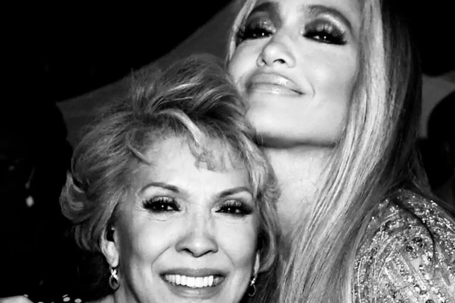 JENNIFER LOPEZ, LA MADRE VINCE 2,4 MILIONI DI DOLLARI AL CASINÒ