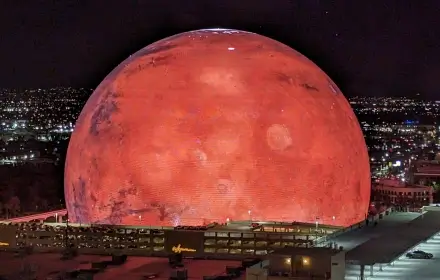 MSG Sphere di Populous Apre a Las Vegas