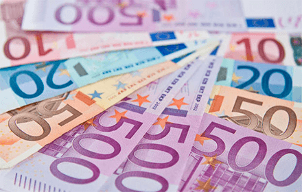 UNA 65ENNE FA CENTRO: VINTI OLTRE 4 MILIONI DI EURO