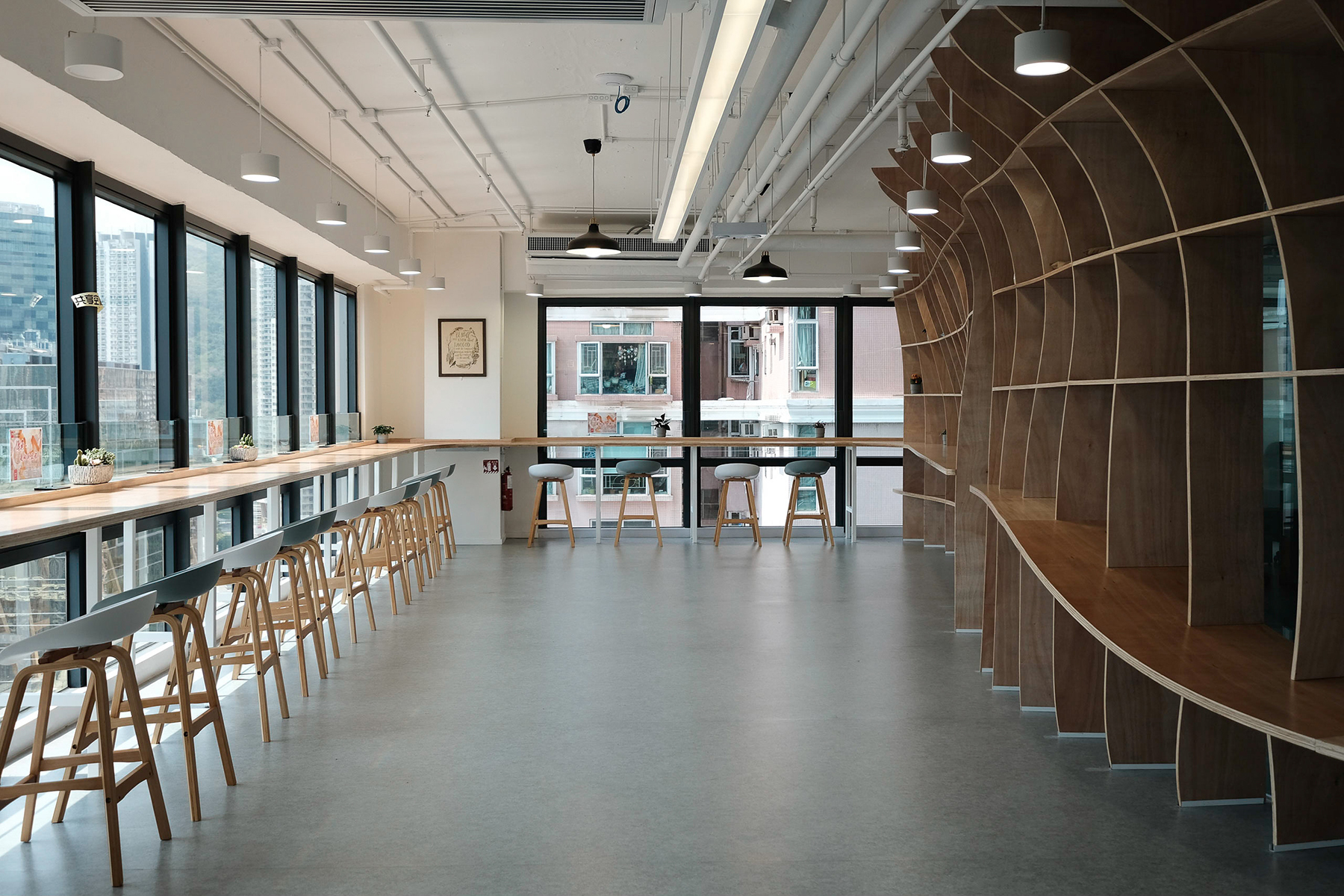 Praise Assembly-13-1800px