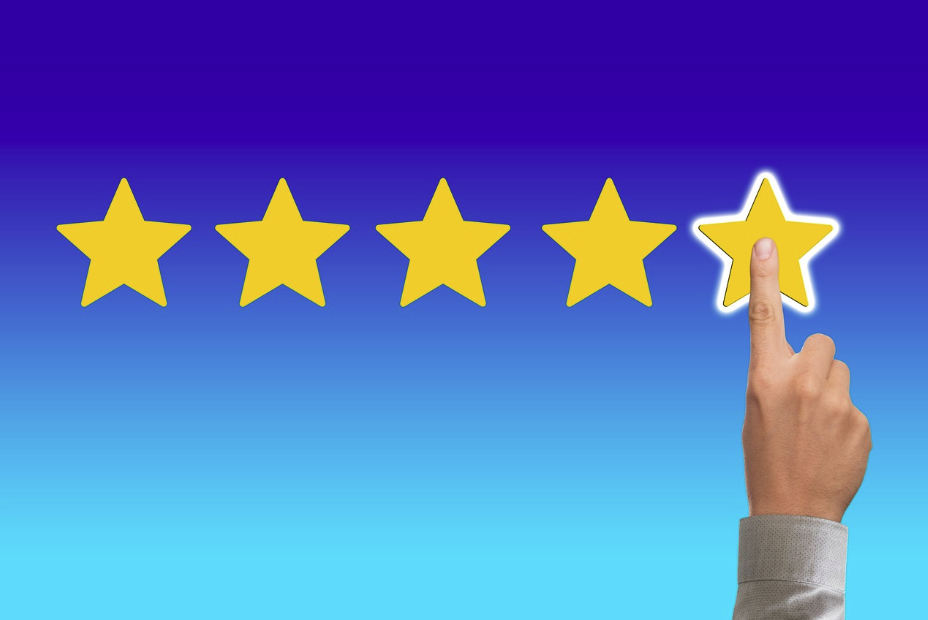 Five-star customer rating, representing positive feedback in a New Zealand insurance review for 2025 by Quashed, highlighting service quality.