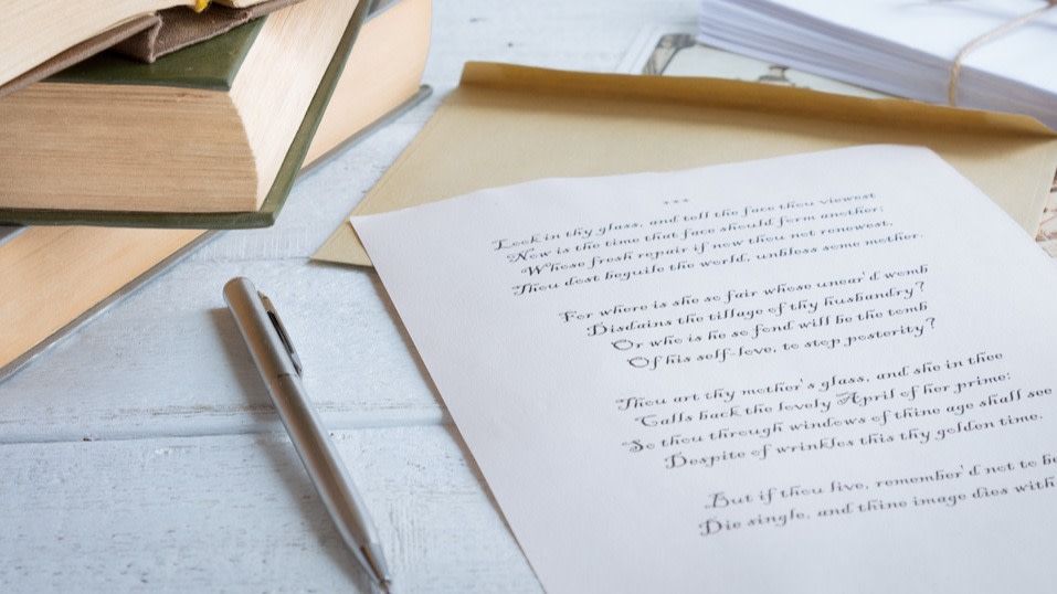 What Is a Rondel? How to Write Rondel Poetry