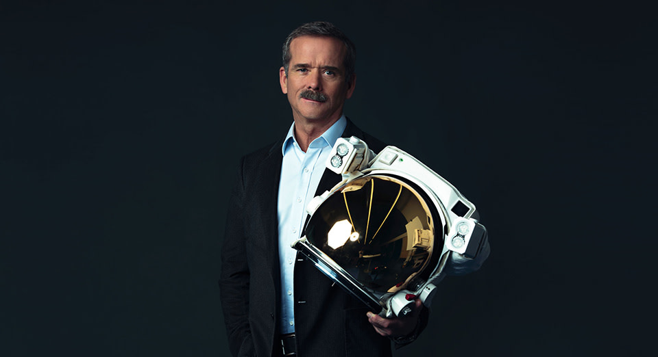 chris-hadfield-space-suit