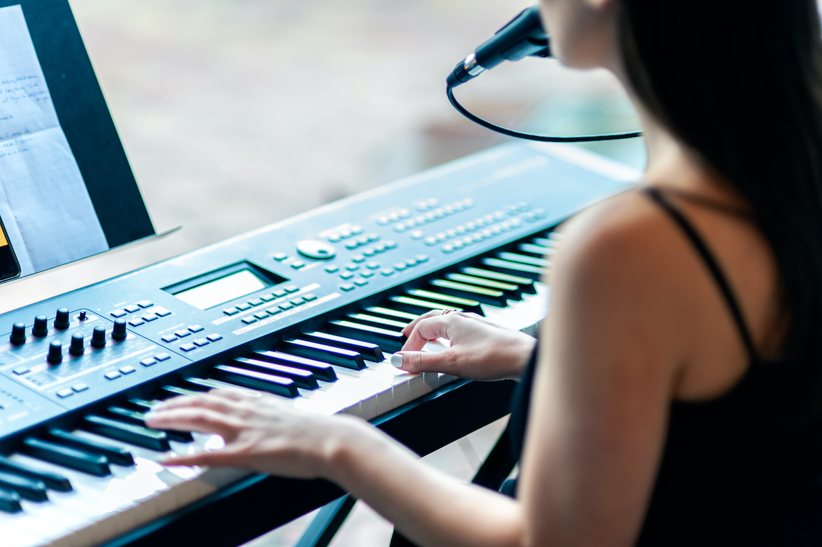 A Simple Guide To Chord Progressions For Songwriters 22 Masterclass