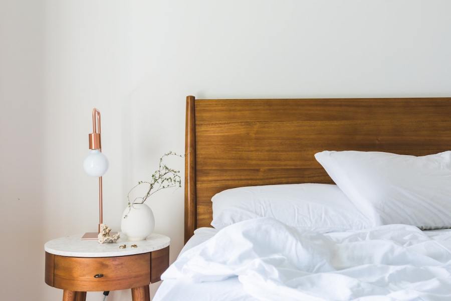 Double Beds: How to Decide if a Double Bed Is Right for You - 2022 ...
