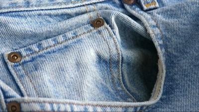how-to-distress-jeans
