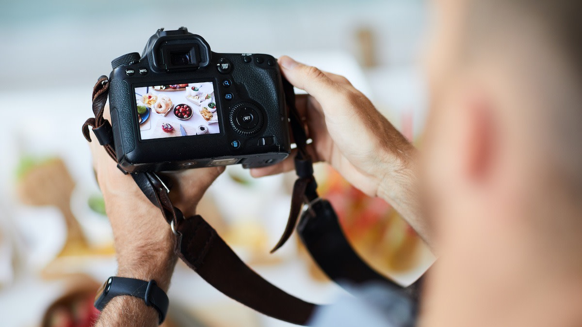 How to Shoot RAW Photos 3 Benefits of Shooting RAW 2022 MasterClass