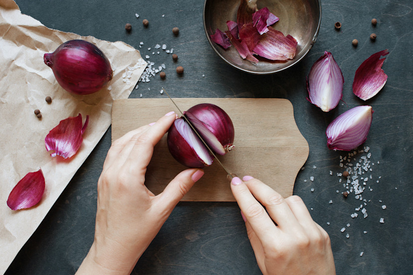 How to Get the Onion Smell off Your Hands 6 Simple Methods 2024