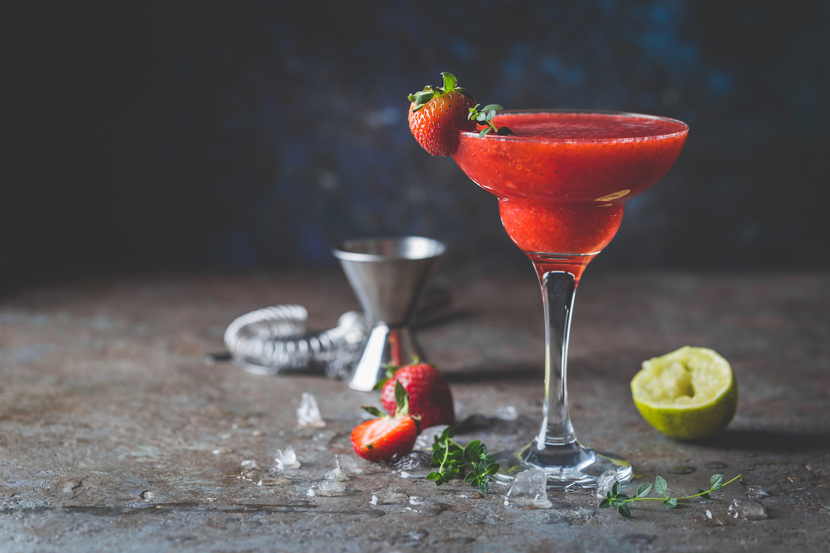 HandShaken Strawberry Daiquiri Cocktail Recipe 2022 MasterClass