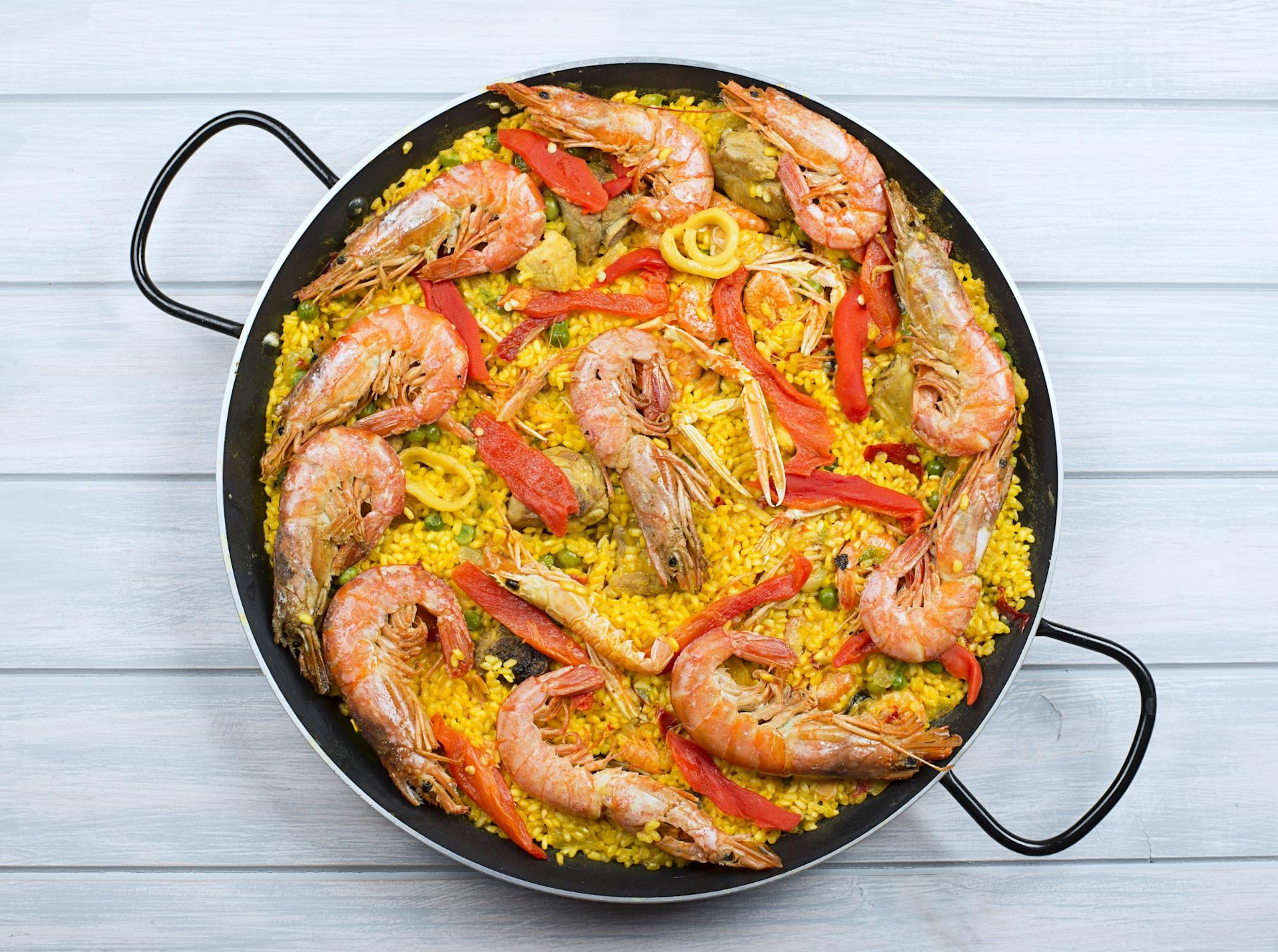 Seafood paella