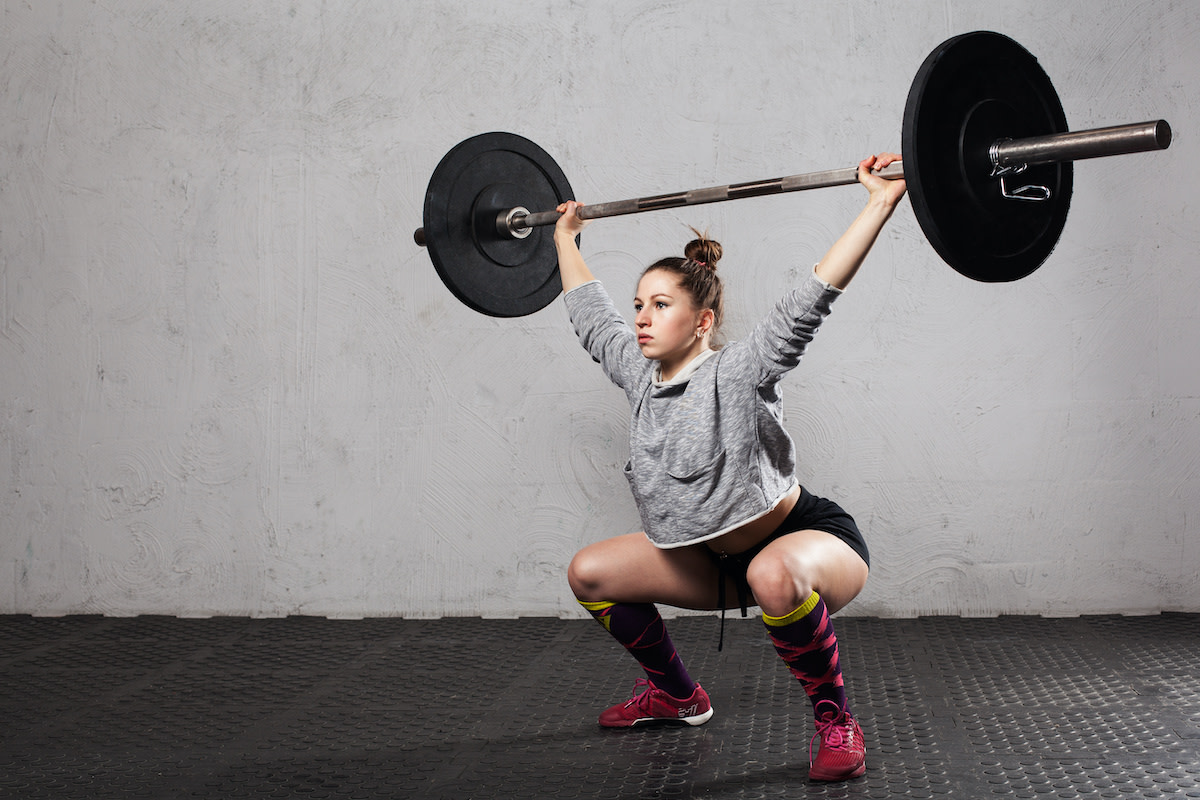 Hang Snatch Exercise Guide: How to Master Hang Snatches - 2024 ...