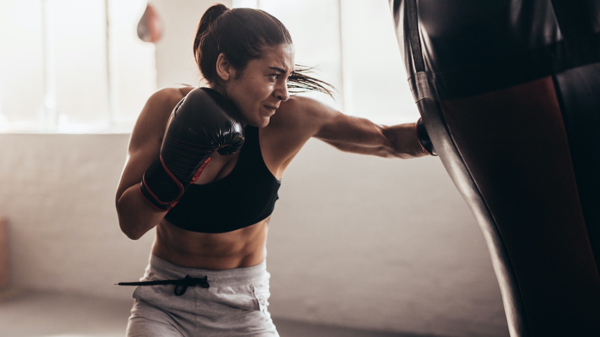 Boxing Workout Guide: How to Do a Boxing Workout Routine - 2022 ...