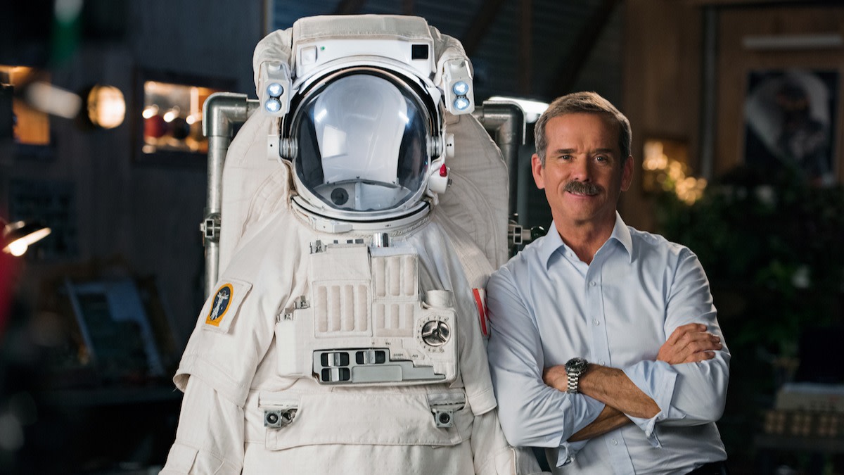 What Does It Feel Like to Go to Space? NASA Astronaut Chris Hadfield ...