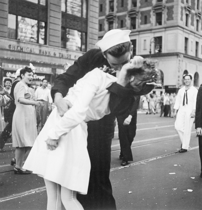 V-J Day in Times Square by Alfred Eisenstaedt