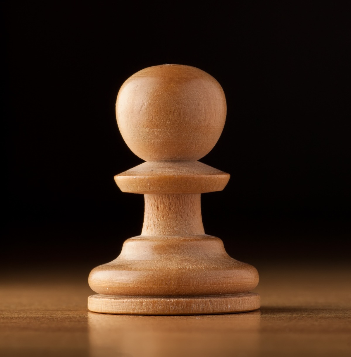 What Is a Pawn in Chess? Learn How to Move Your Pawn Pieces - 2023