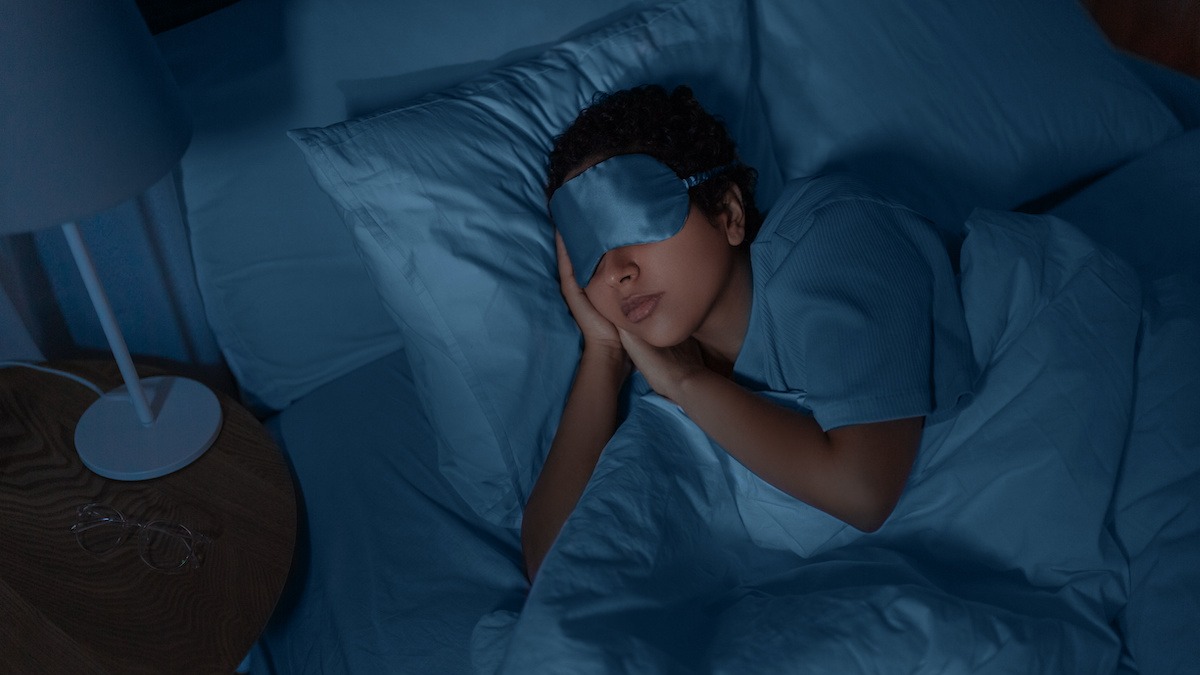 How to Stay Cool While Sleeping: 9 Tips to Cool Down at Night