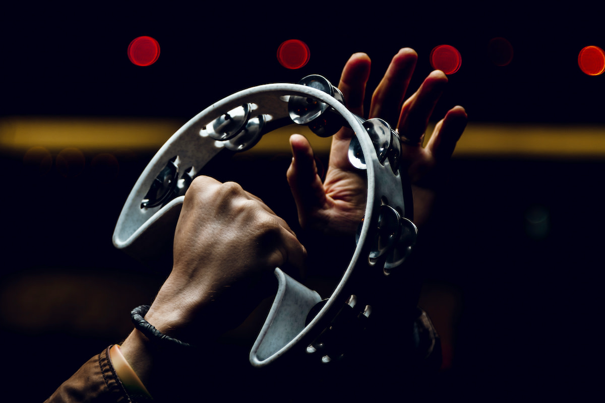 How to Play the Tambourine Basic Tambourine Technique 2022 MasterClass