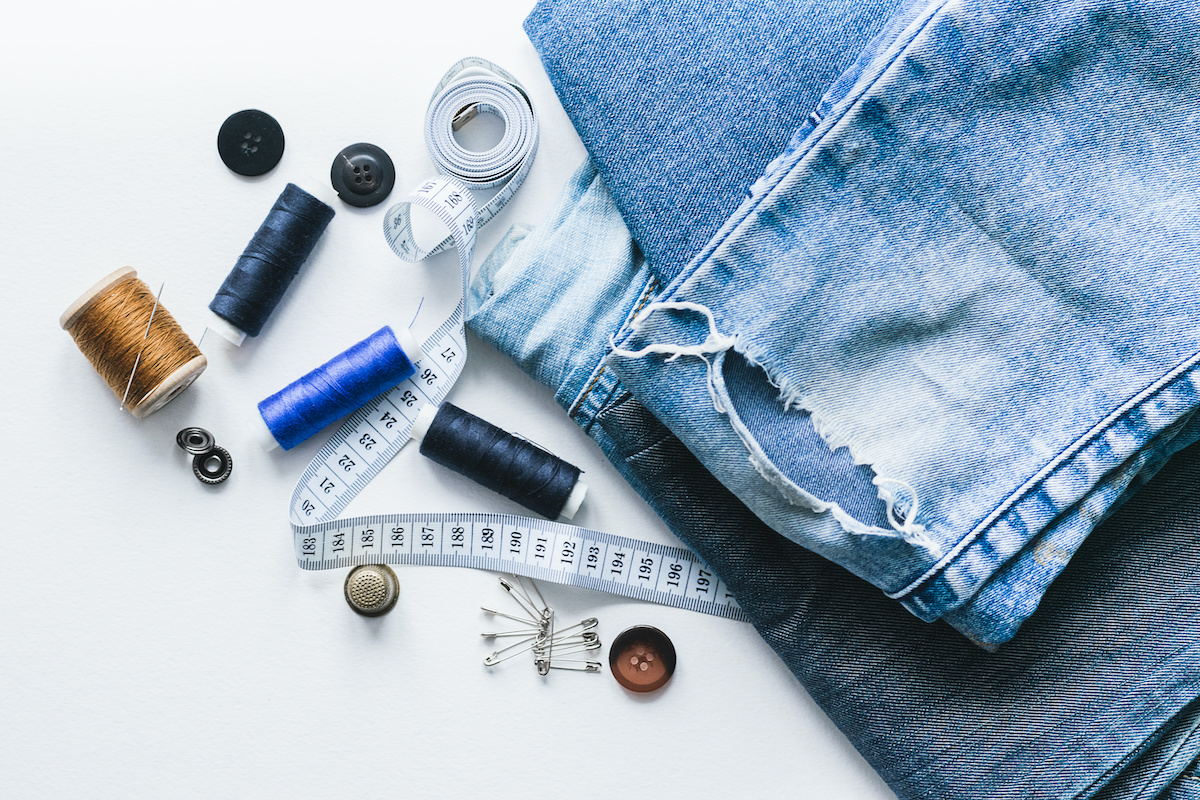 How to Patch Jeans in Four (EASY!) Steps – StyleCaster