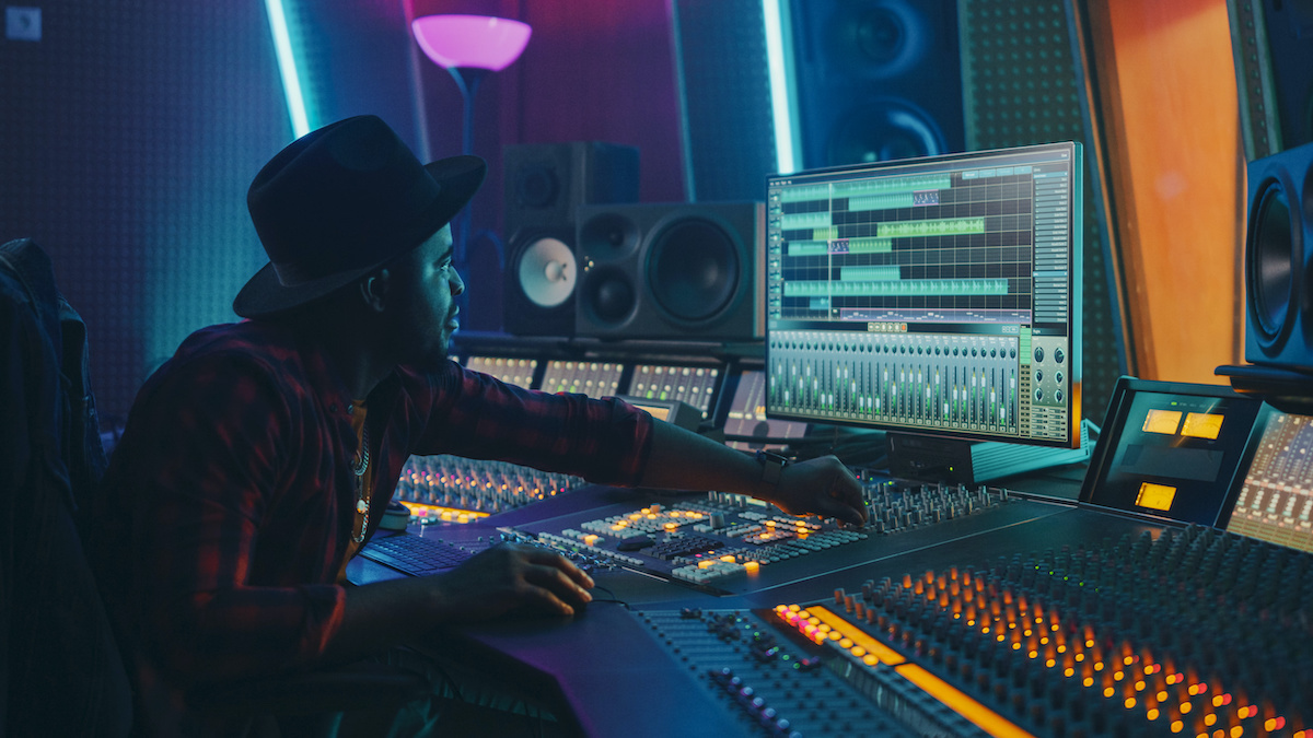 What Is a DAW? A Guide to Digital Audio Workstations - 2023 ...