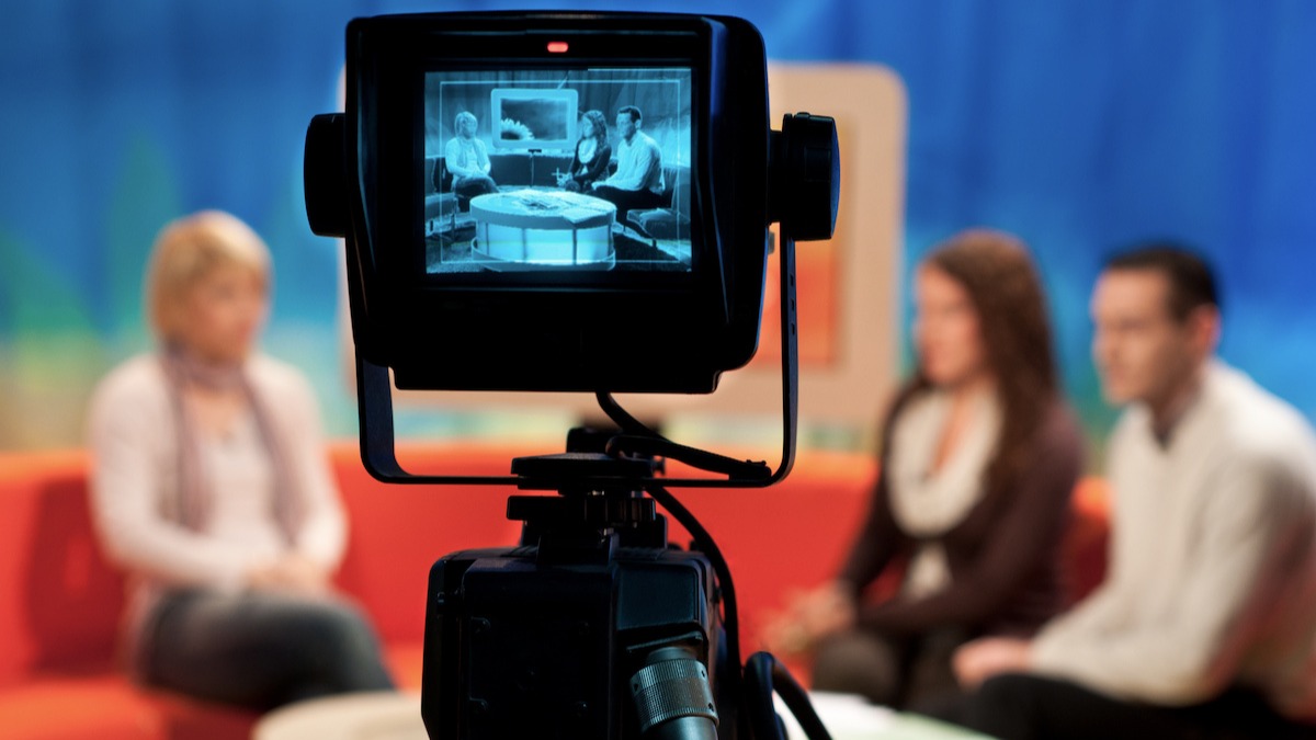 How to Conduct a Great Television Interview - 14 - MasterClass