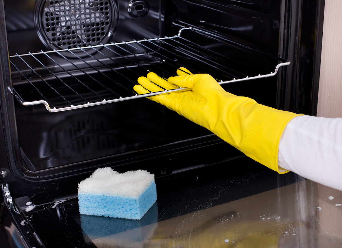 How to clean oven racks: 5 expert-approved methods