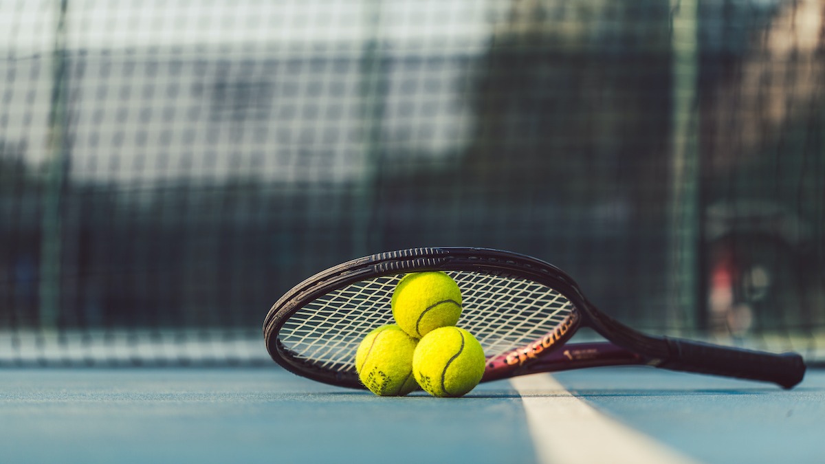 Explaining the rules of a tie-break in tennis