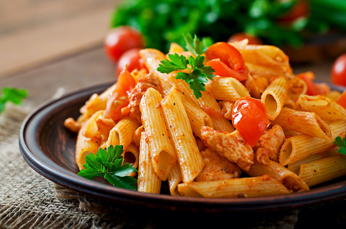 Ziti vs. Penne Differences Between the Popular Pasta Types 2022