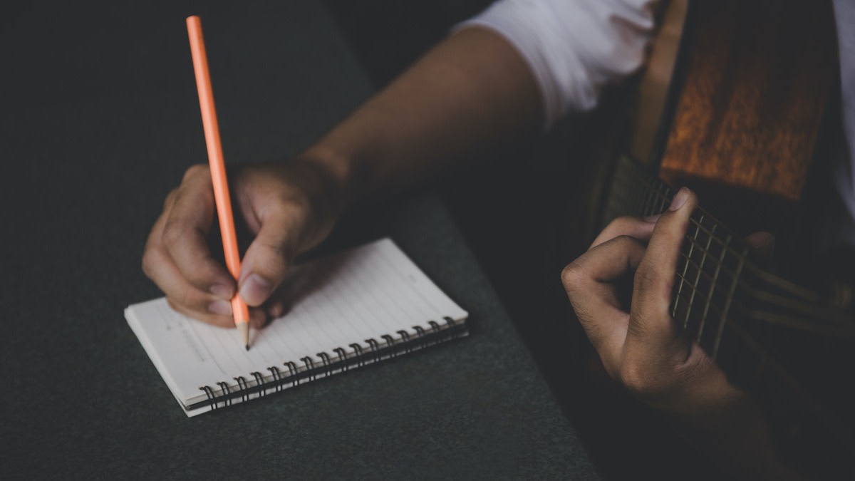 How To Write a Song A 5Step Guide for Songwriters