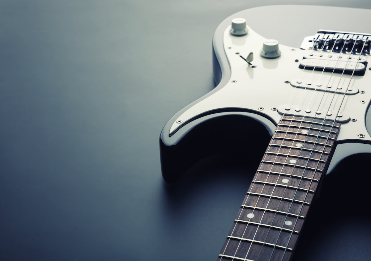 Guitar 101 What Are Flangers and Phasers? Learn About the Best Flanger