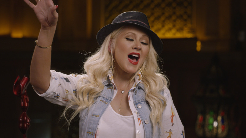 Learn How to Sing High Notes Like Christina Aguilera: 7 Essential Tips ...