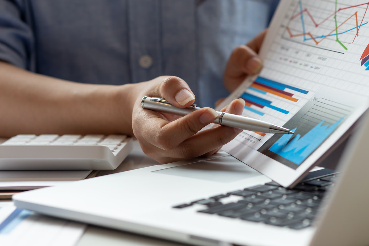 Parameter vs. Statistic: 3 Areas of Difference - 2024 - MasterClass