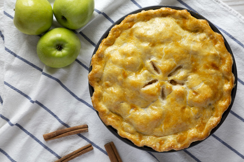 Dutch Apple Pie vs. Apple Pie: 2 Types of Apple Pie Explained - 2024 ...
