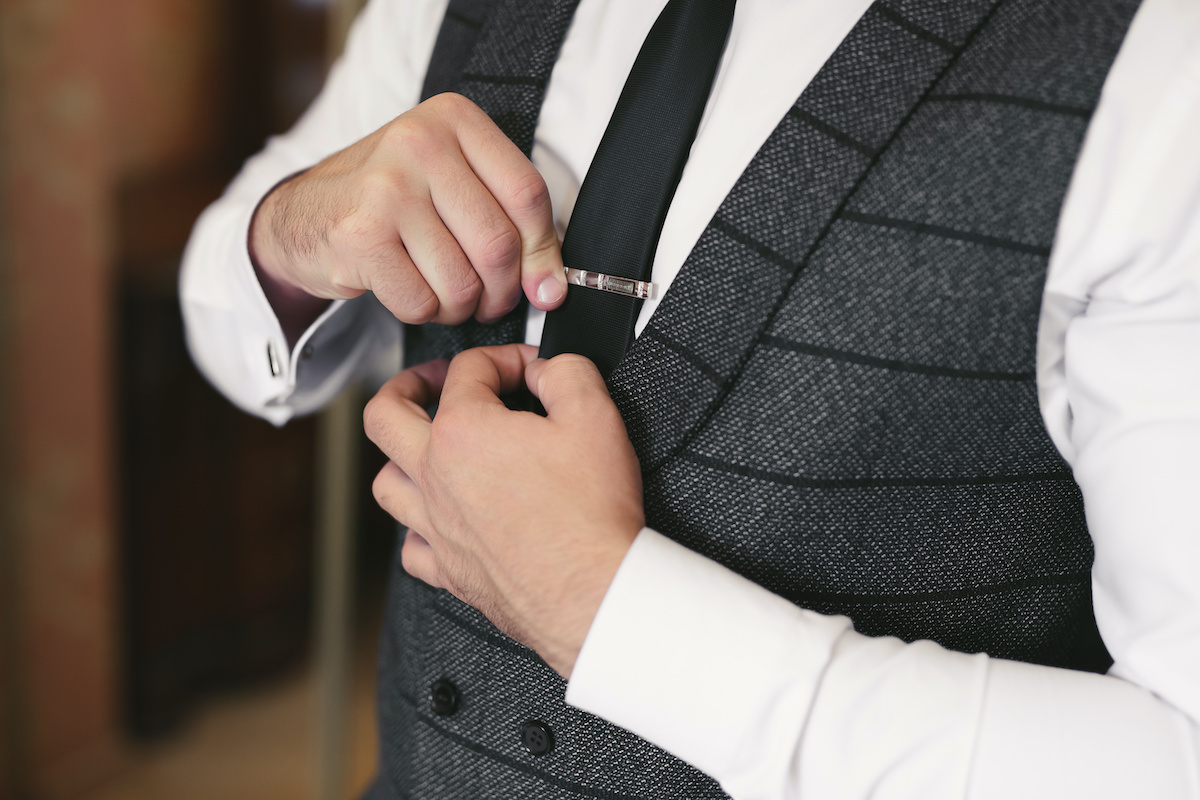 Are Tie Clips Still In Style?  How To Wear A Tie Clip 