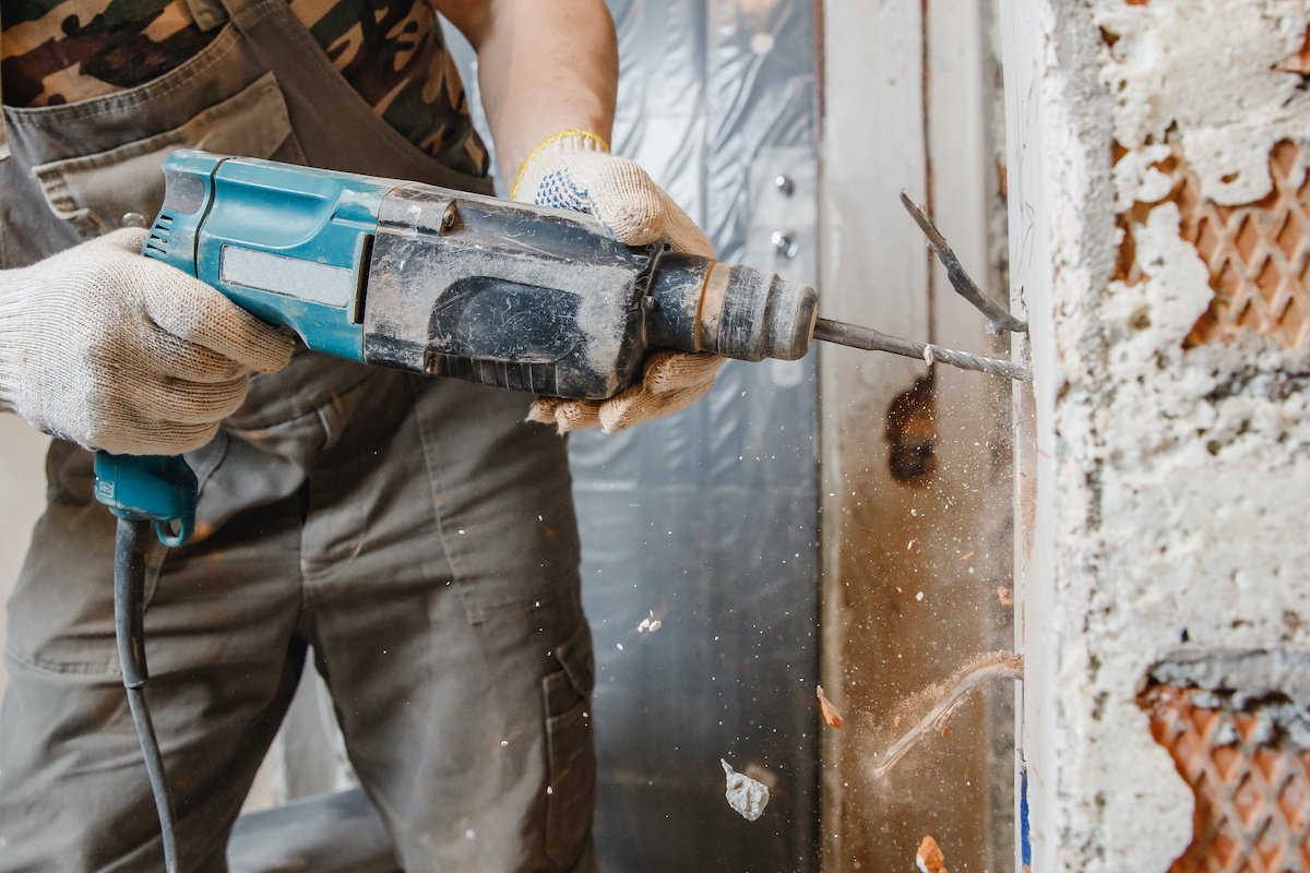 Drilling Into Concrete: Steps for Using a Masonry Drill Bit - 2023 -  MasterClass
