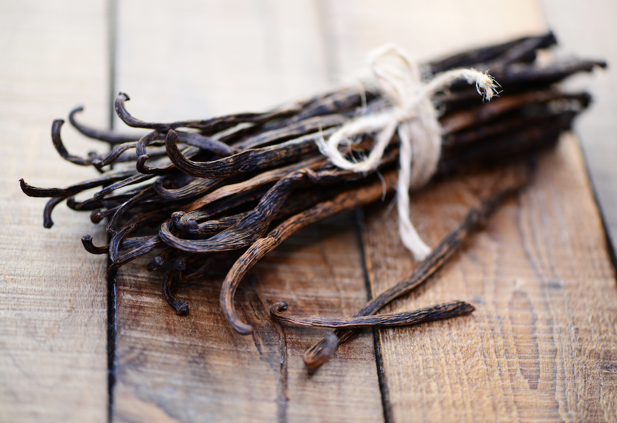 How to Use Vanilla Difference Between Vanilla Extract, Vanilla Beans