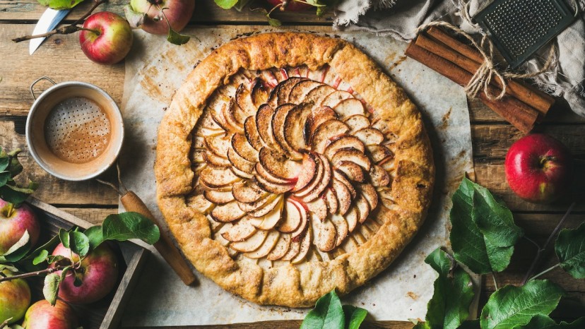 Classic Apple Galette Recipe: How to Make Fruit Galette - 2024 ...