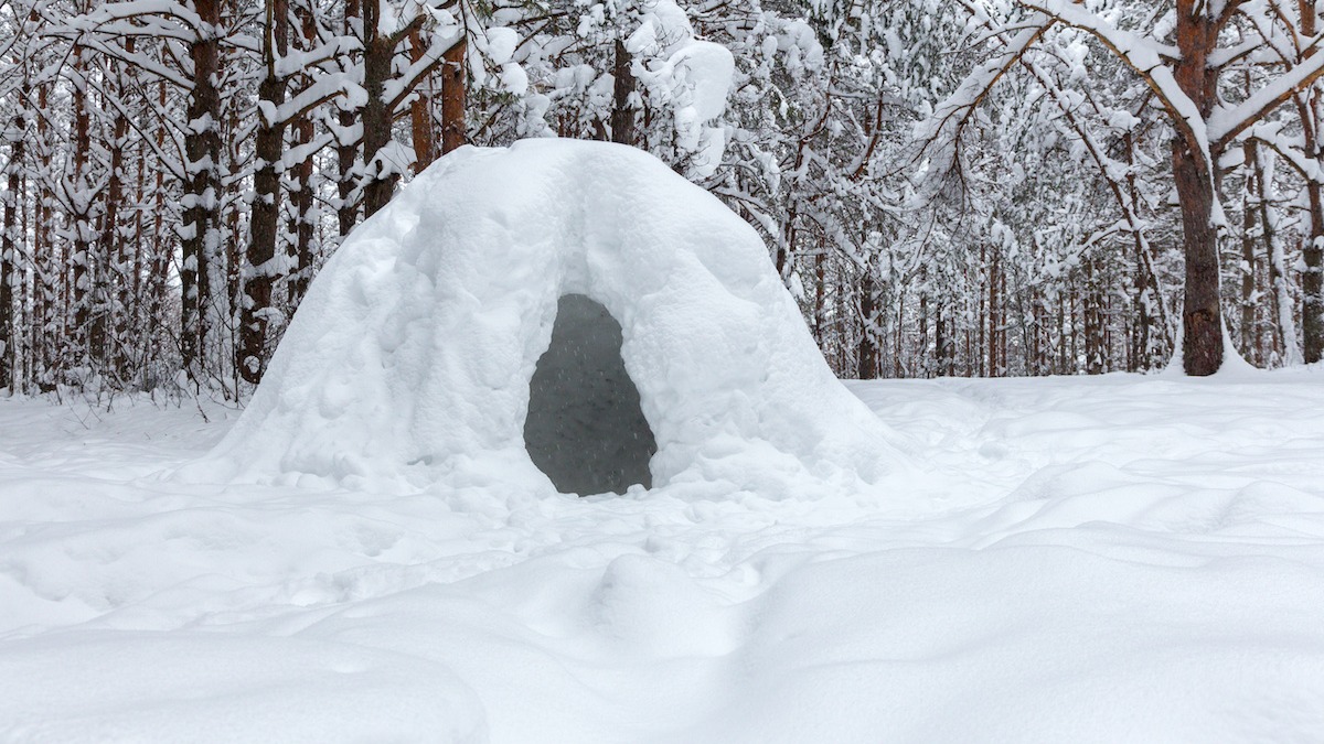 Survival Shelter Winter Camping in Blizzard - Deep Snow Camping in