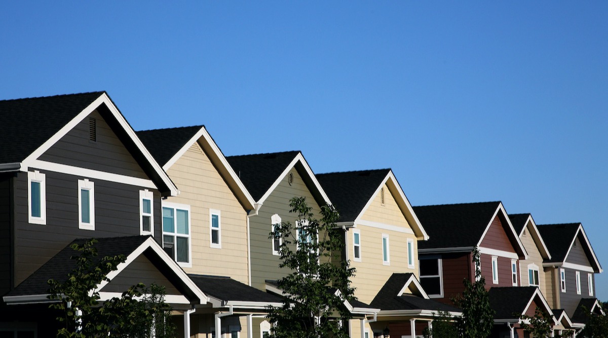 How to Do a Comparative Market Analysis (CMA) in Real Estate - 2022 -  MasterClass