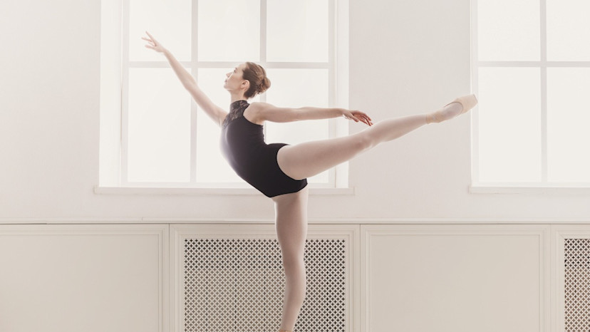 How to Do an Arabesque: 8 Tips for Performing an Arabesque - 2026 ...