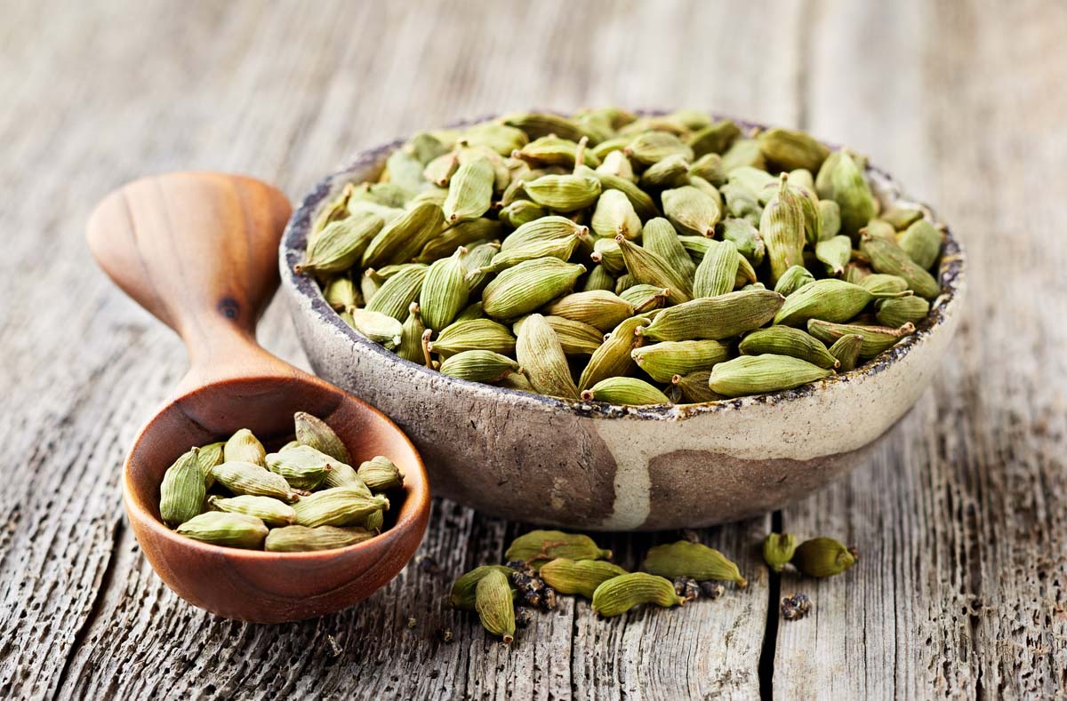 What Is Cardamom? Benefits and Uses of Cardamom Spice - 2022 - MasterClass