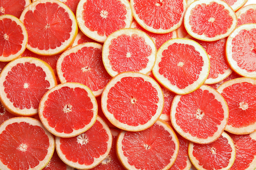 Pomelo vs. Grapefruit How the Citrus Fruits Compare 2024 MasterClass