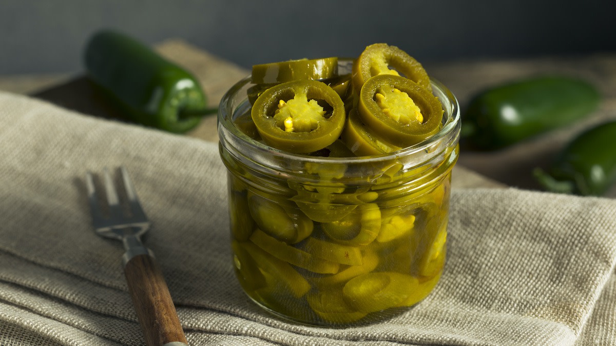 How to Store Jalapeño Peppers 5 Methods for Fresh Jalapeños 2022